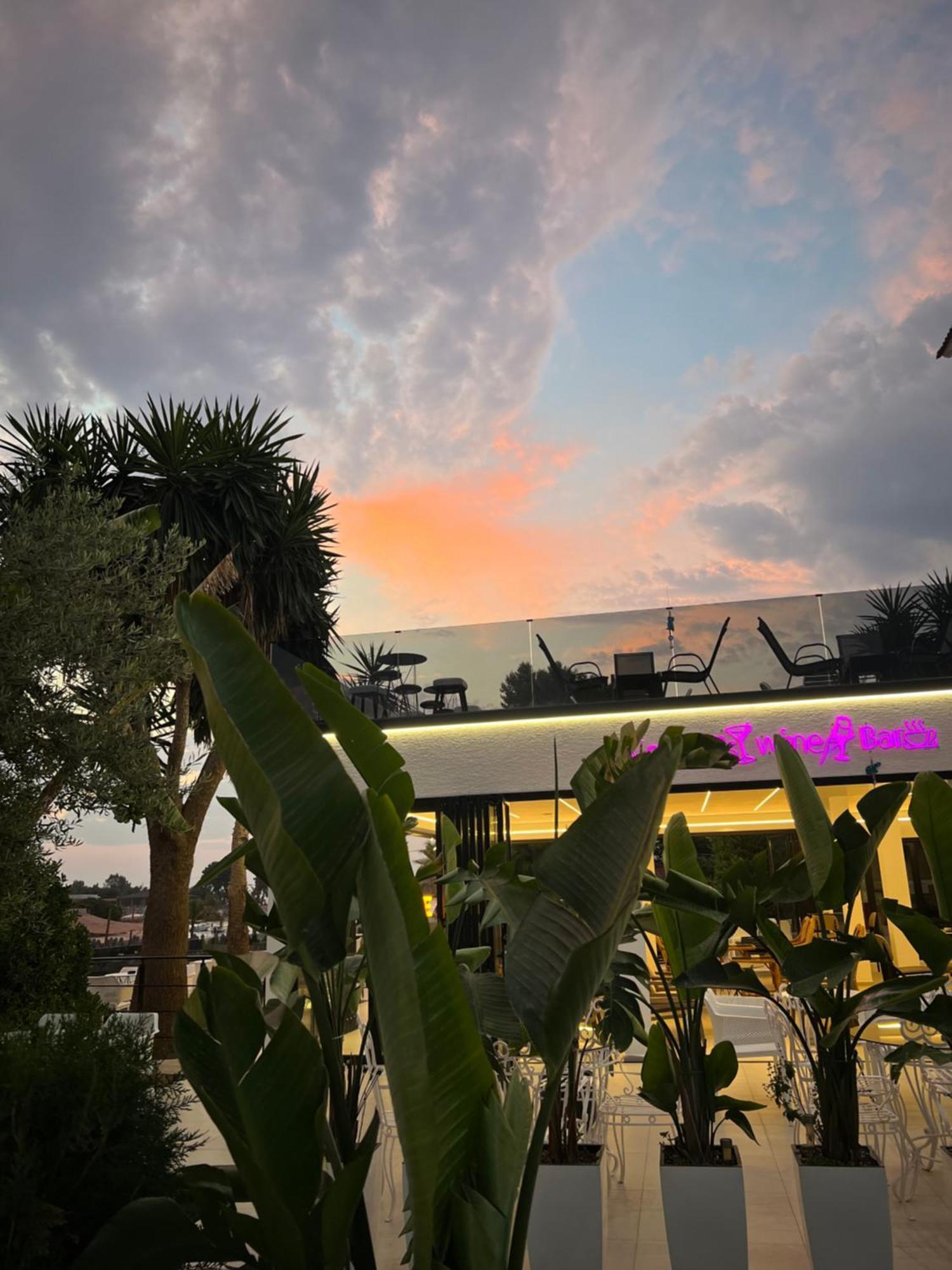 Hotel Vip Bujari Ksamil Ngoại thất bức ảnh