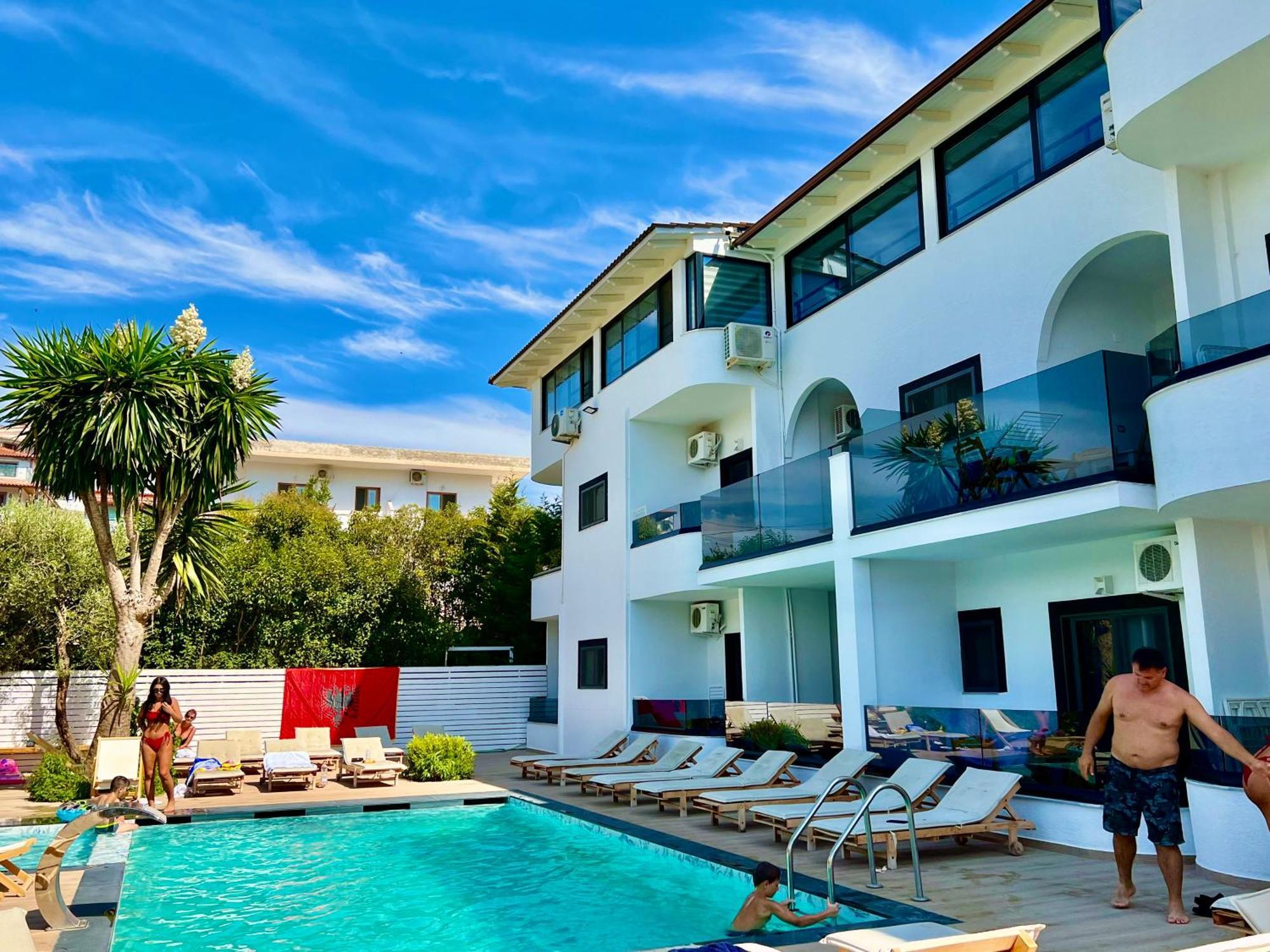 Hotel Vip Bujari Ksamil Ngoại thất bức ảnh